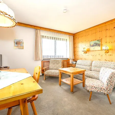 Evelin Appartement *